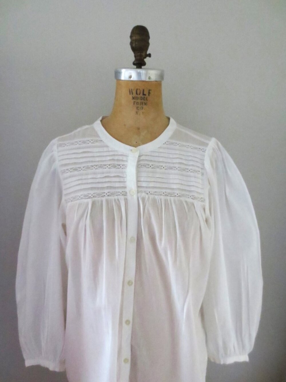 Gap White Button Front Long Sleeve Cottage Core Cotton Top